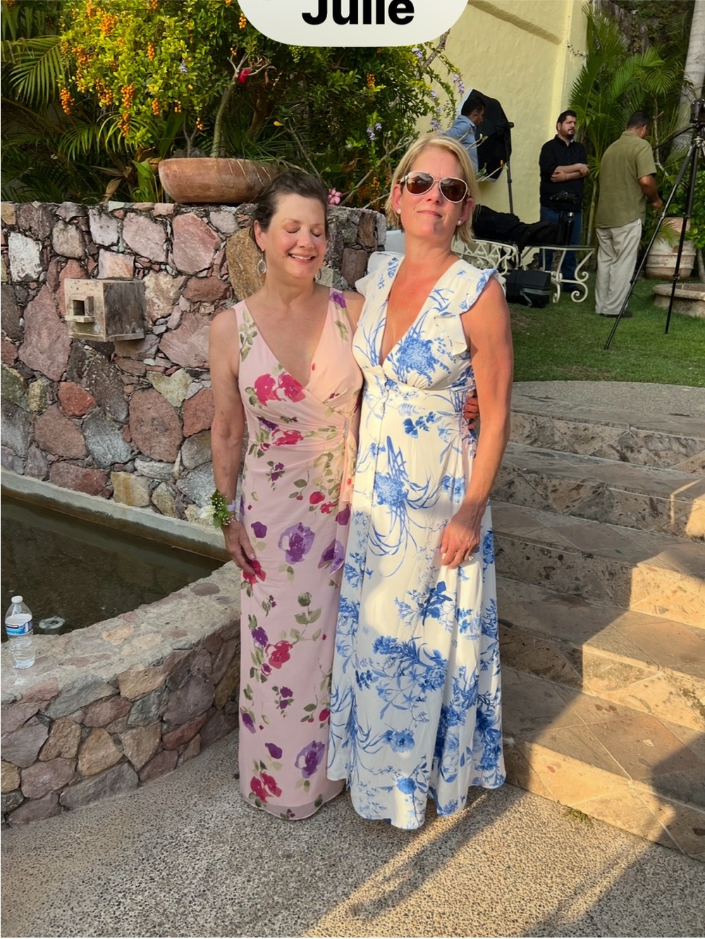 Sleeveless V-Neck Floral Maxi Dress - Blue/White
